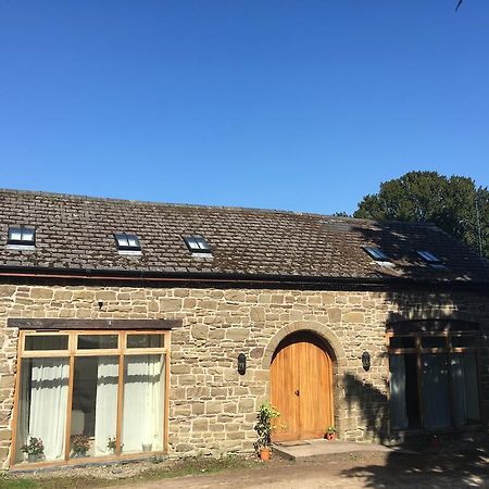 The Stables Villa Hope Bowdler ภายนอก รูปภาพ